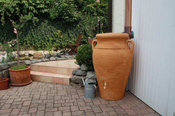 Terracotta Water Butt 300L